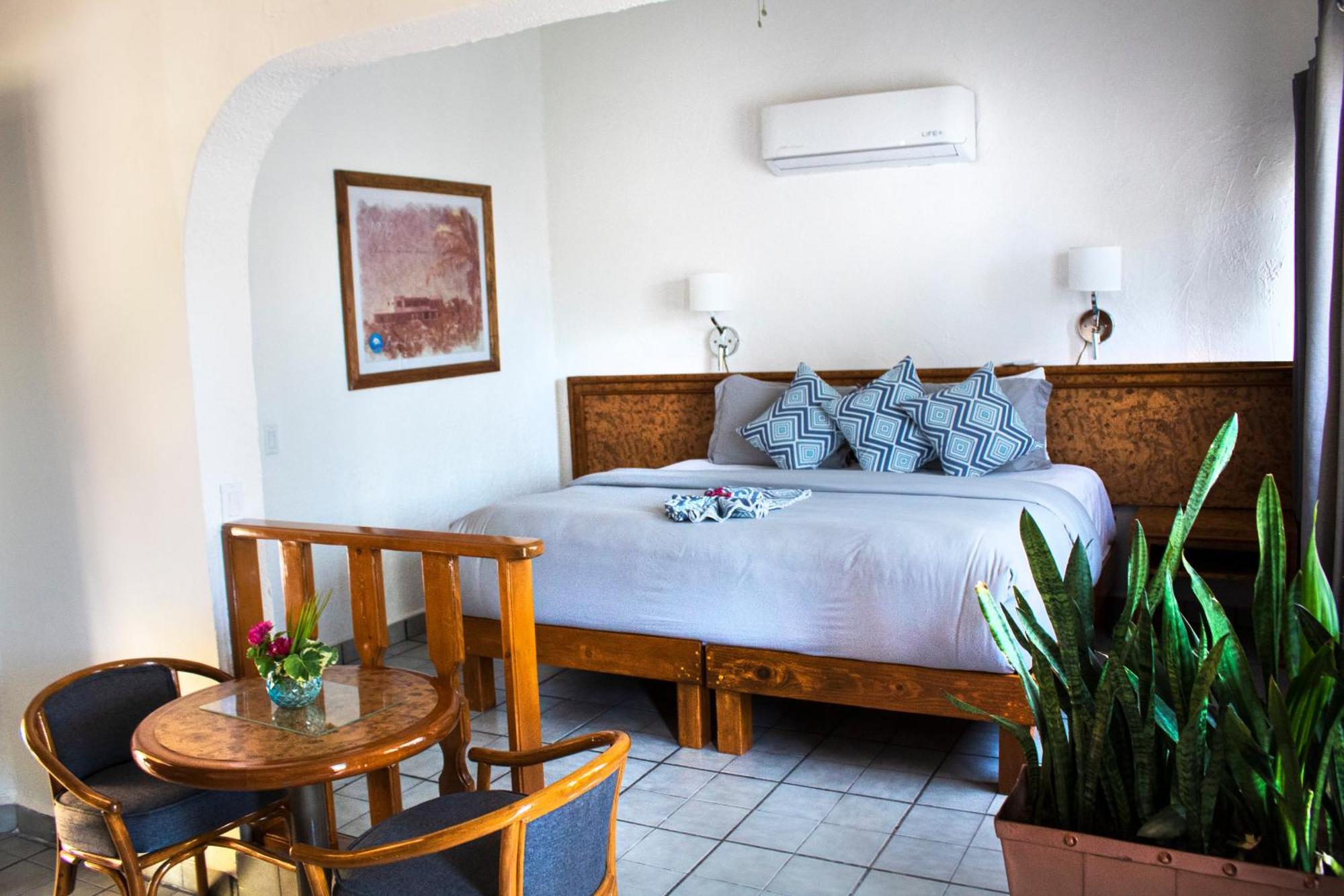 Buena Vista Oceanfront & Hot Springs Resort Buenavista  Extérieur photo