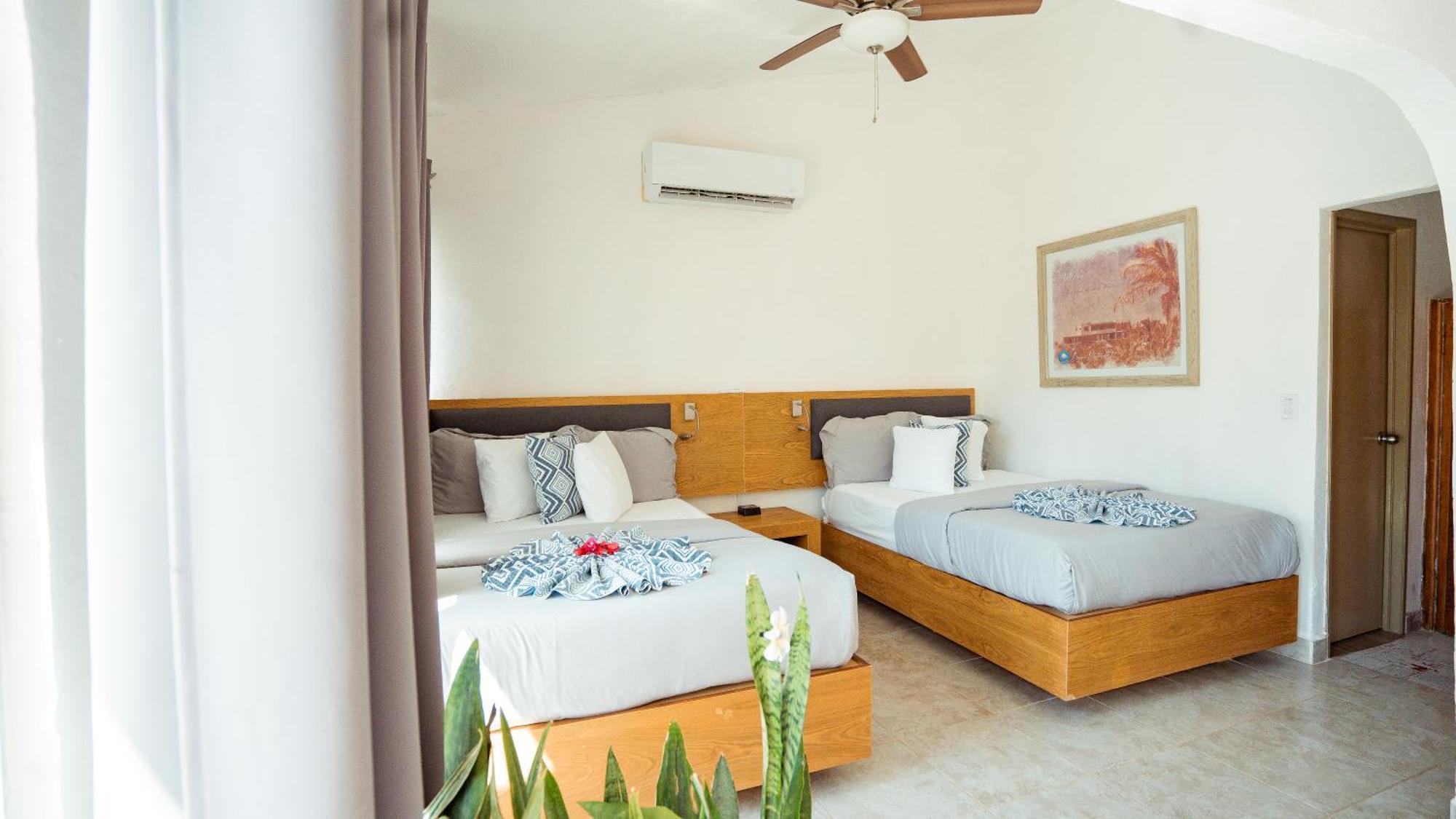 Buena Vista Oceanfront & Hot Springs Resort Buenavista  Extérieur photo
